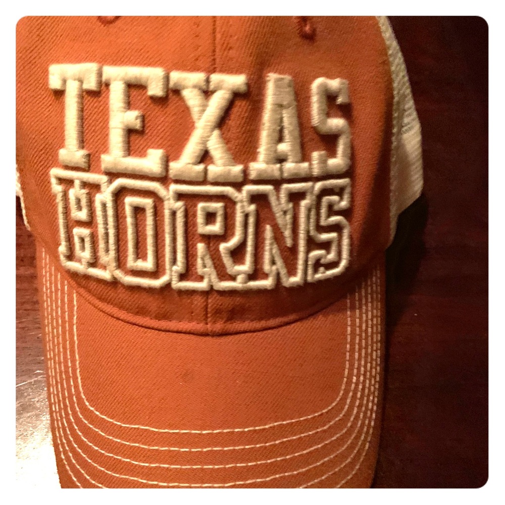 Texas Horns trucker cap